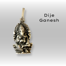 Cargar imagen en el visor de la galería, Dije Ganesh - Plata ley .925